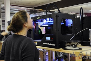 Отчет по воркшопу «Создание и 3D печать значков, эмблем, логотипов или украшений»